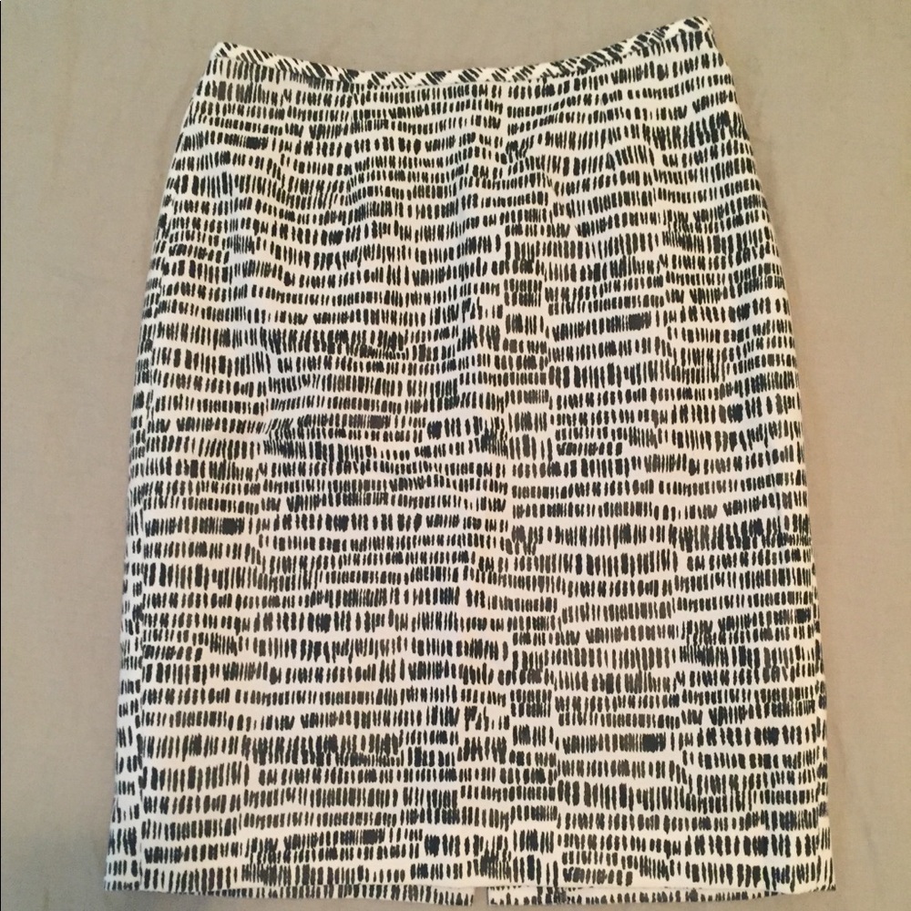 Black and White Calvin Klein Pencil Skirt